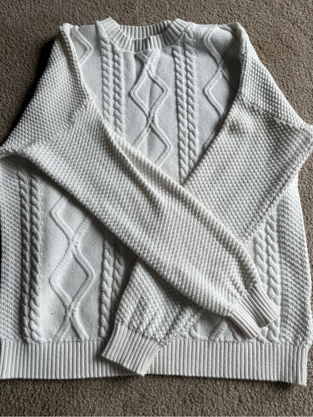 Hollister sweater
